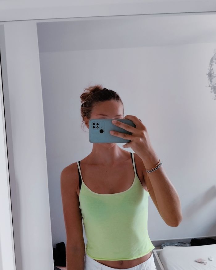 Top femme - photo numéro 2