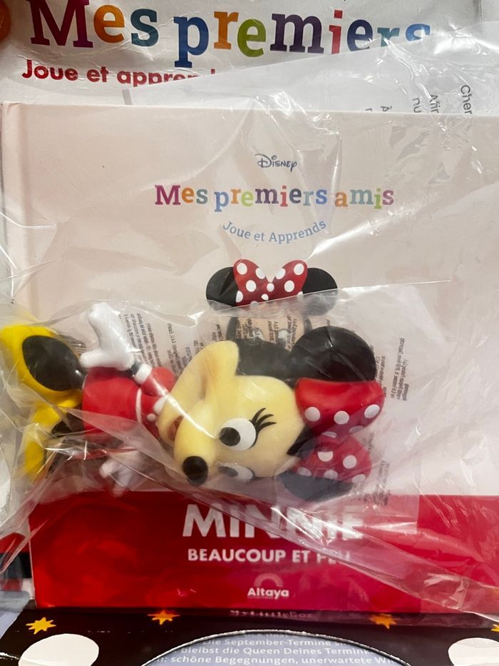 Livre Disney mes premiers amis sous blister - photo numéro 3