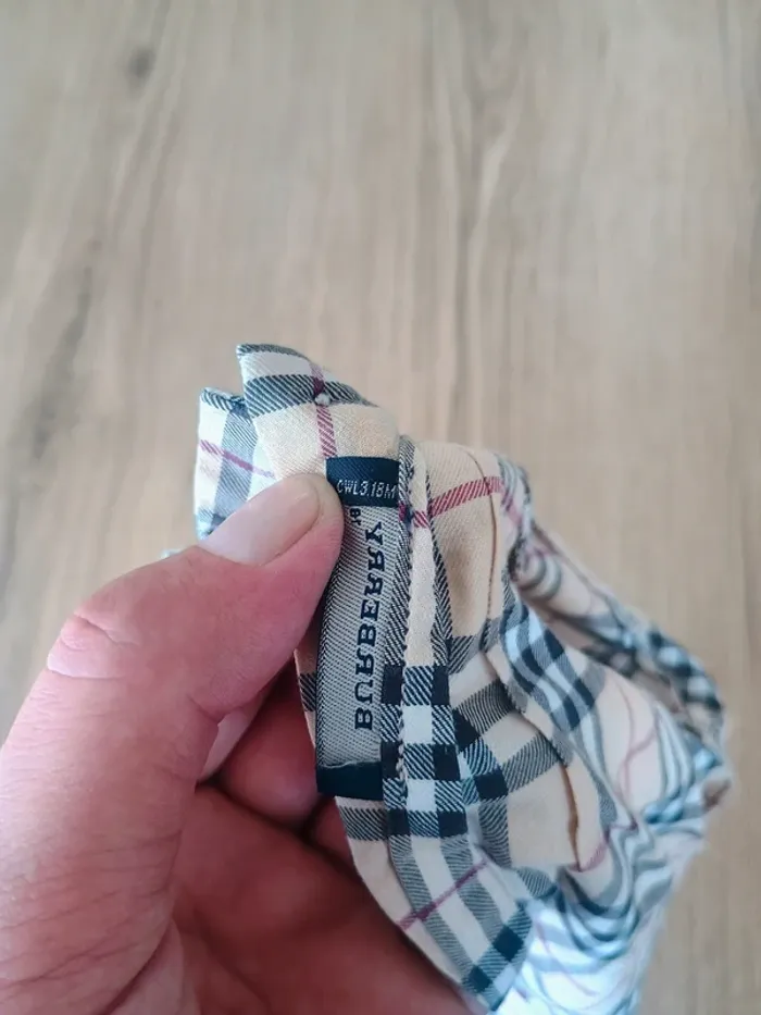 chemise bébé Burberry 18mois - photo numéro 3