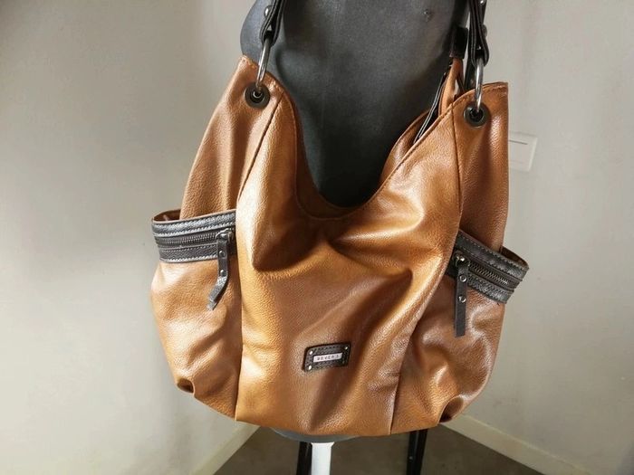 Sac à main épaule Bever's couleur camel, bonne capacité de rangement - photo numéro 3