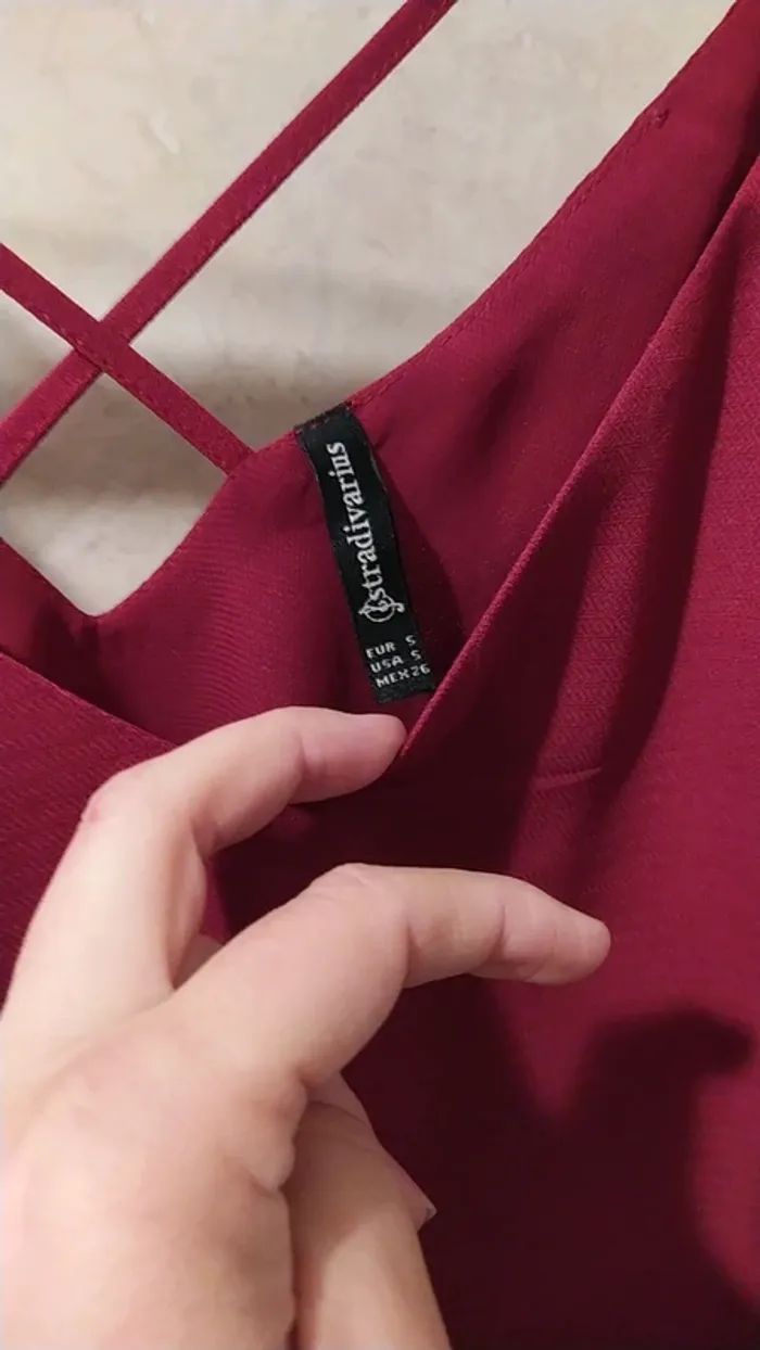 Top bretelles rouge S Stradivarius - photo numéro 2