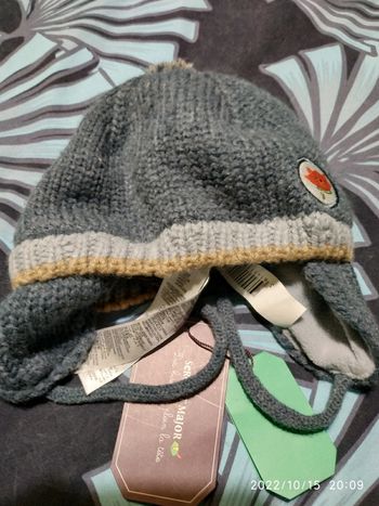 Bonnet taille 6/9 mois