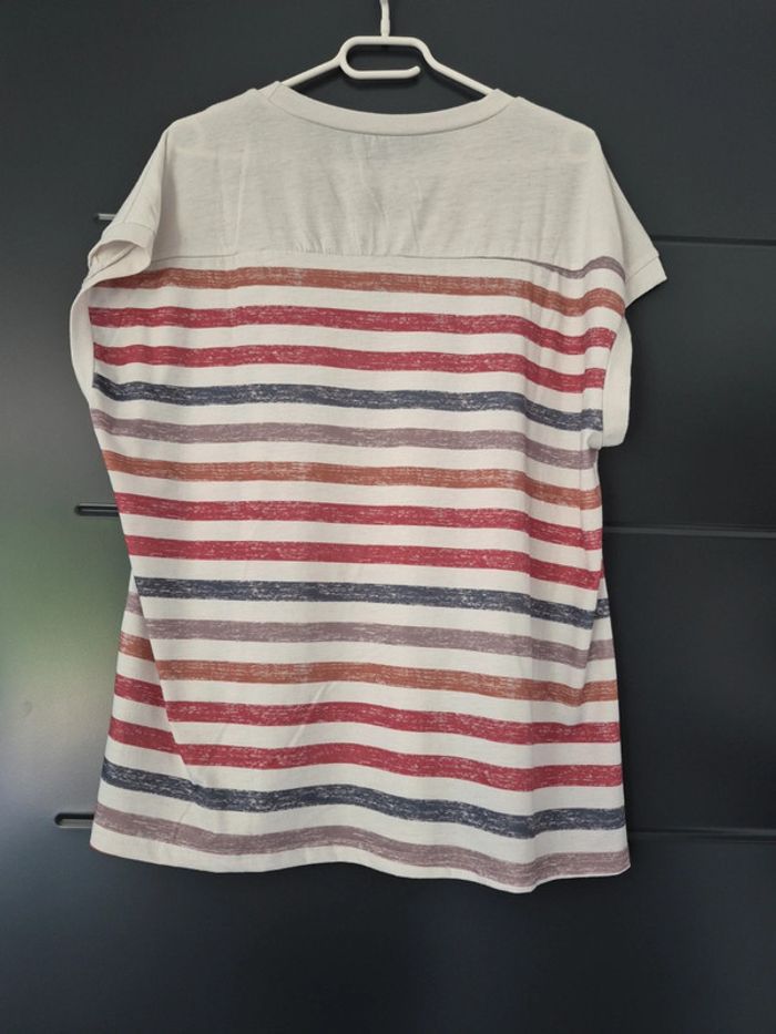 Tee-shirt sans manches - photo numéro 2