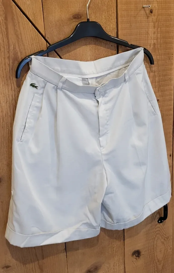Bermuda homme Lacoste blanc taille 44 (taille petit, équiv. 38/M) - Très bon état - photo numéro 2