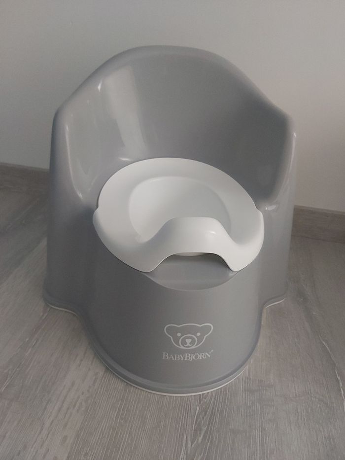 Pot fauteuil de propreté babyjorn
