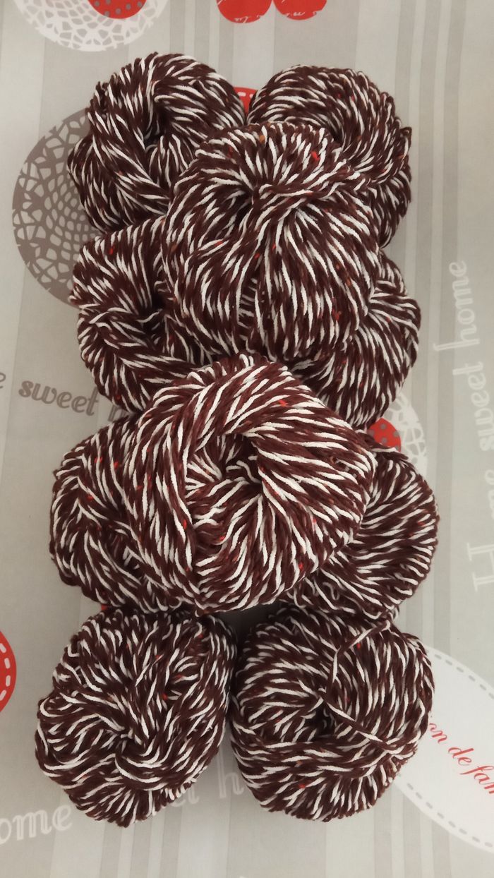 Lot de 10 Pelotes Fantaisie chinées Marron et Blanc - Lot Neuf