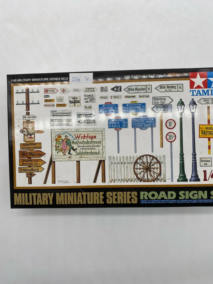Tamiya maquette military miniature series road sign set