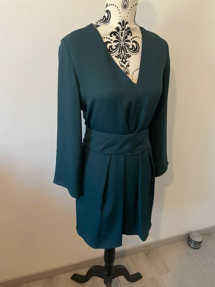 Robe Mango verte foncée/sapin taille S avec ceinture - Neuve - photo numéro 2