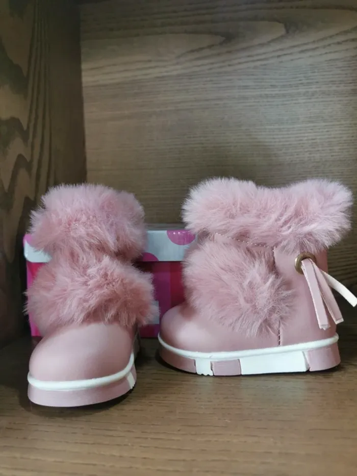 Chaussures Boots / bottes bébé. - photo numéro 4