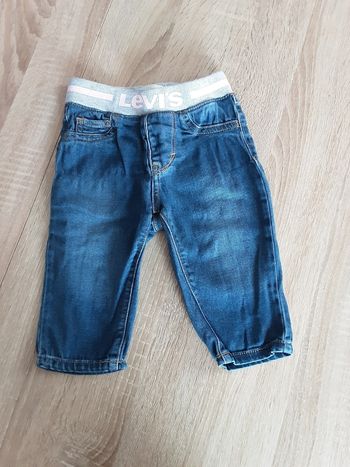 Jeans levis 6 mois