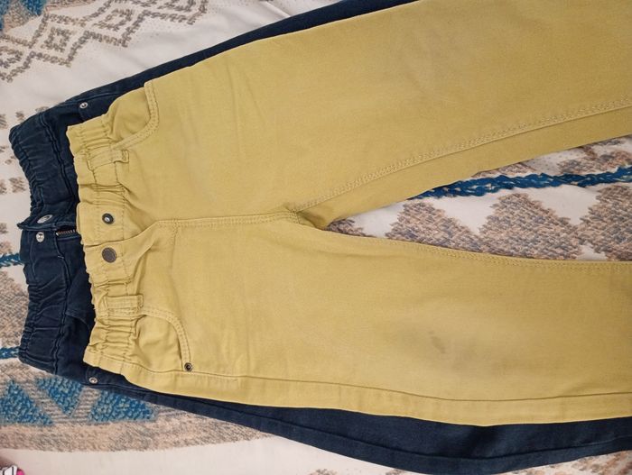 Lot de deux jeans 4 ans