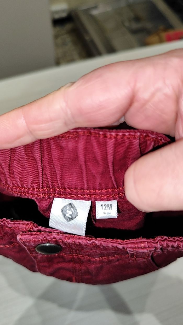 Pantalon Bordeaux taille 12 mois - photo numéro 3