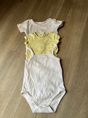 Lot 3 bodies 6mois