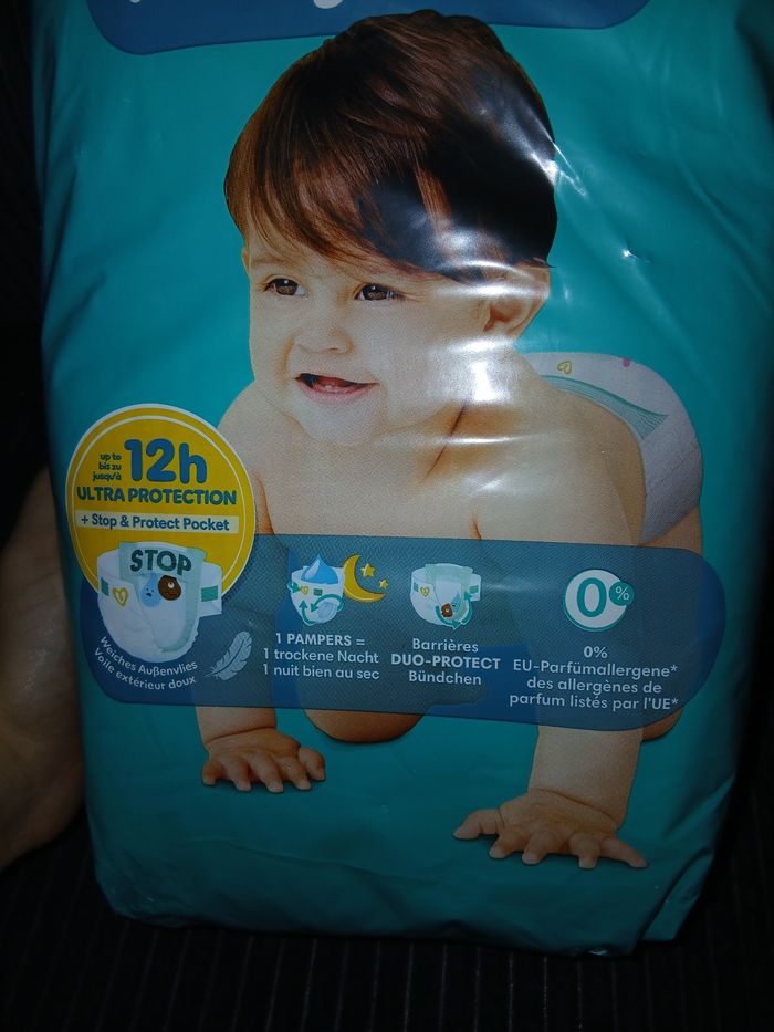 Couches pampers neuves - photo numéro 2