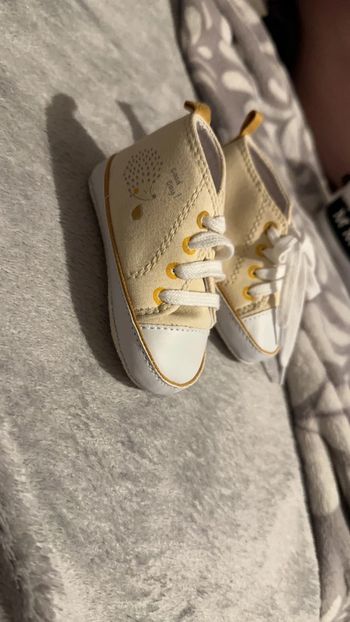 Basket mixte taille 18