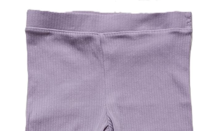 Legging mauve lilas. Primark. 5-6 ans. 116 cm - photo numéro 2