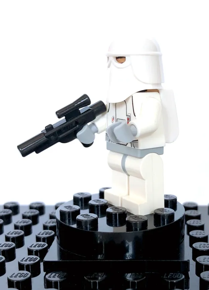 LEGO Star Wars épisode V - Snowtrooper - photo numéro 4