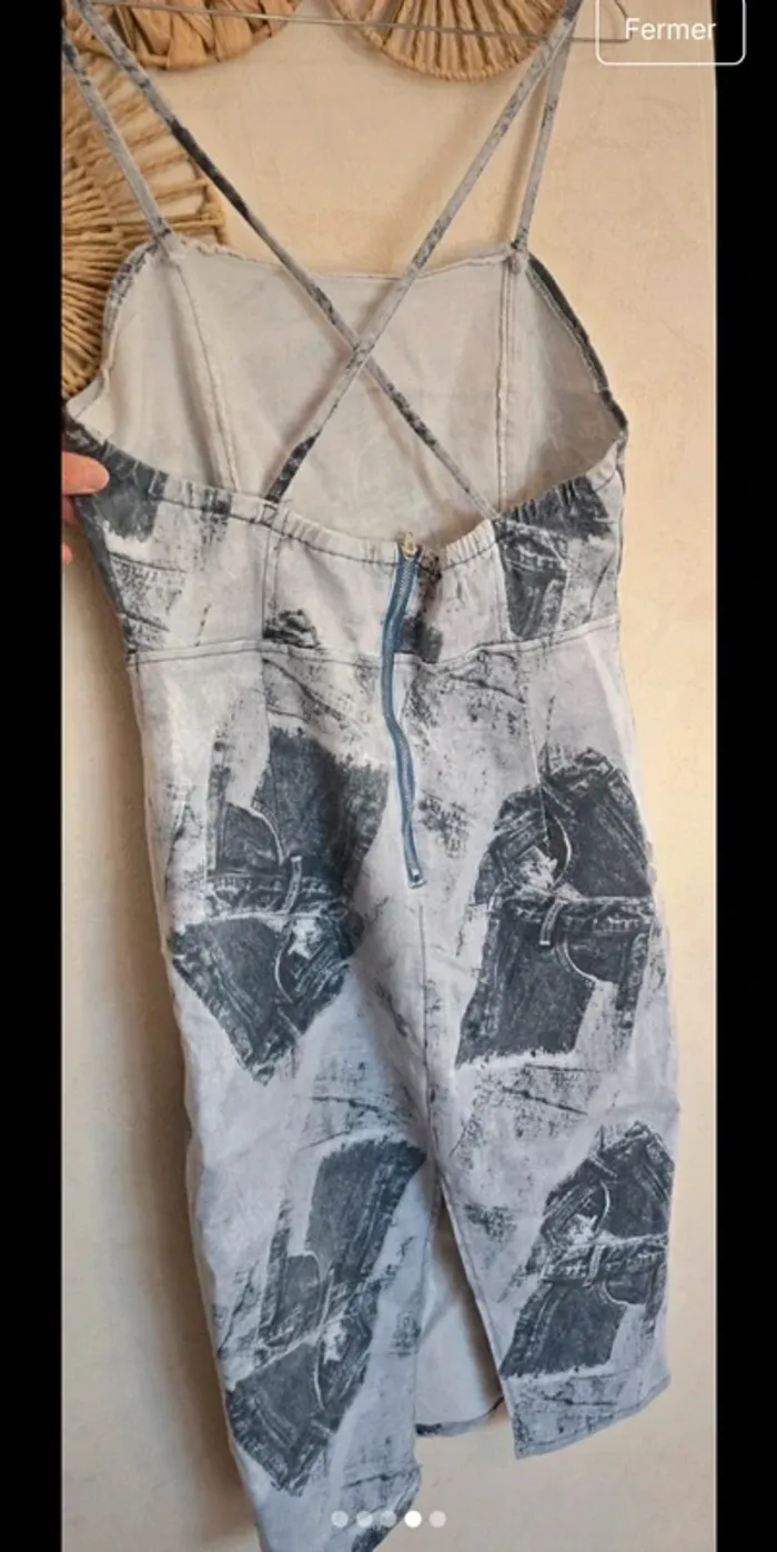 Robe en jean délavé neuve