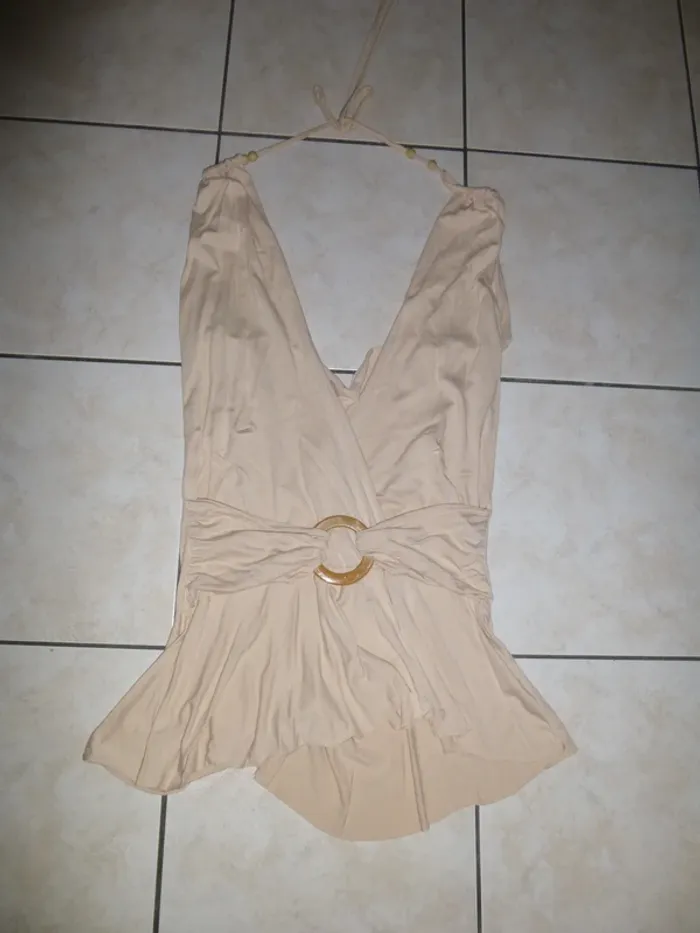 tunique dos nu ceintré beige taille 38 / 40