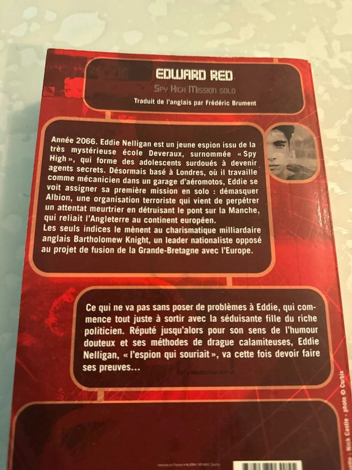 Livre edward red - a.j. Butcher - photo numéro 4