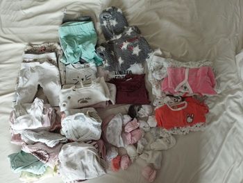 Gros Lot vêtements naissance fille