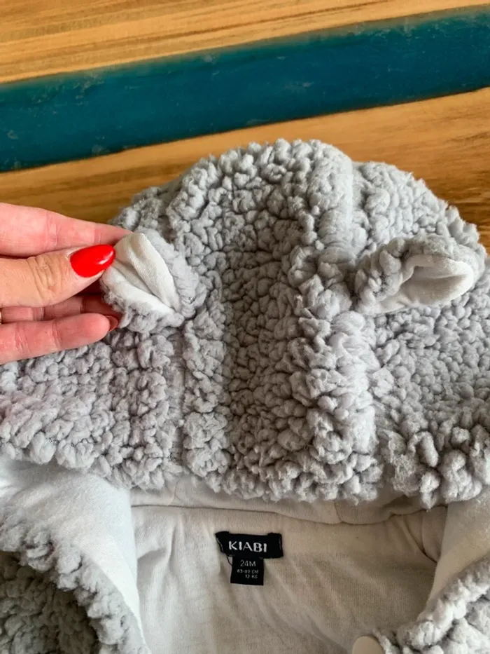 Gilet sans manche mouton taille 24 mois - photo numéro 3