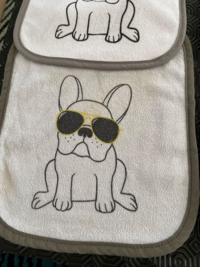Bavoirs bébé