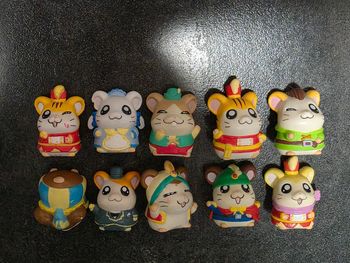 Hamtaro figurines