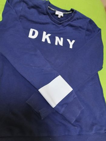 Sweat bleu DKNY