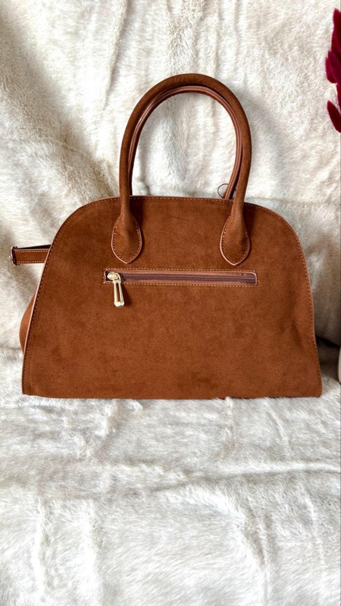 Sac à main Flora & Co camel neuf avec étiquette en suédine chic & pratique - photo numéro 5