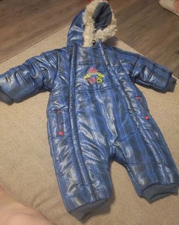 Combinaison hiver bébé neuve