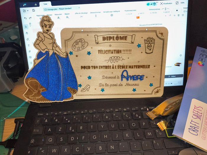 Diplôme en bois personnalisé - photo numéro 3