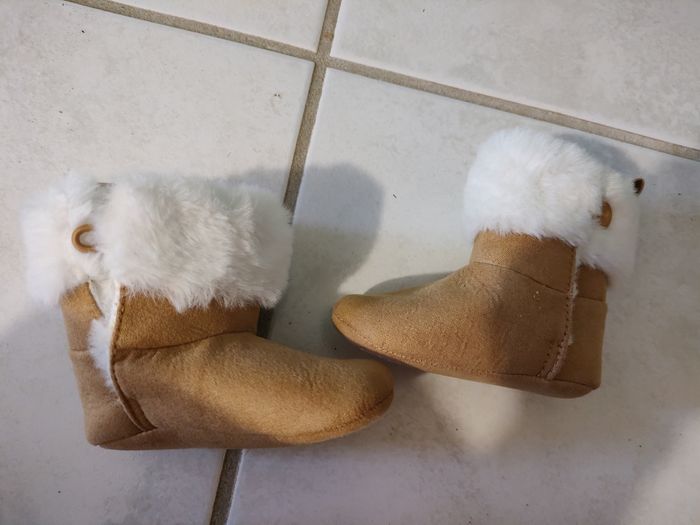Chaussons hiver beige neuf - photo numéro 2