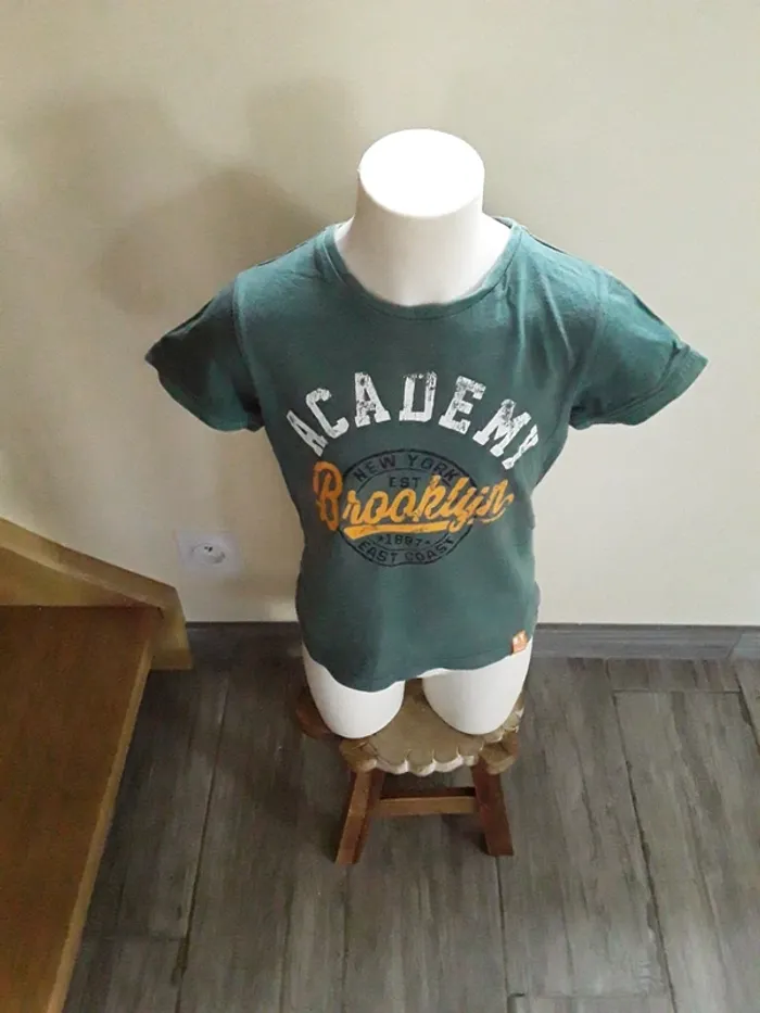 Tee-shirt manches courtes 5-6 ans