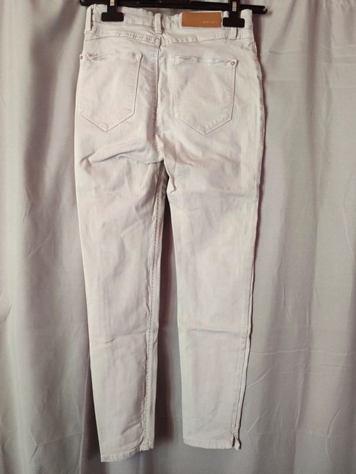 Pantalon beige - photo numéro 2