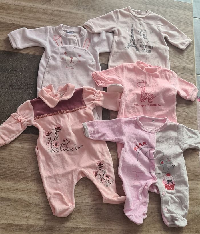 Lot pyjamas 1 mois