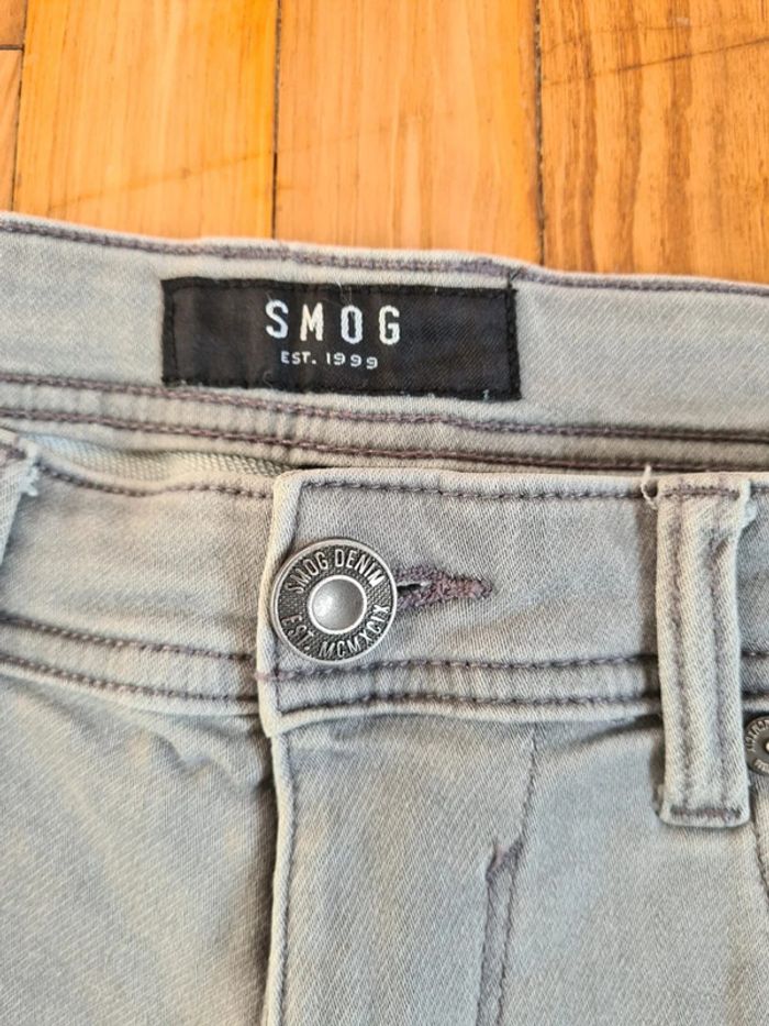 Short stretch gris clair bon état Taille S - photo numéro 4