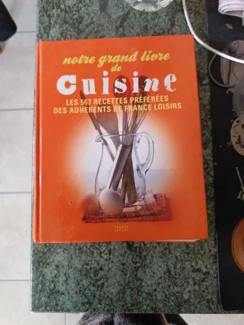 Grand livre de cuisine