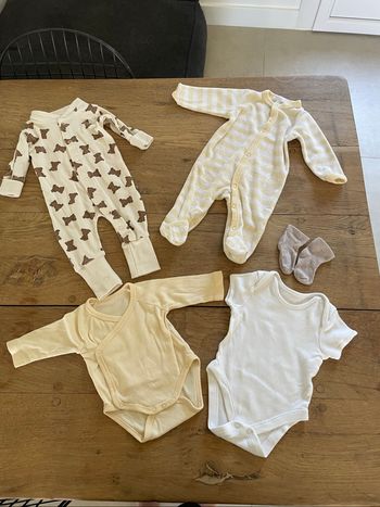 Ensemble bodies pyjama bébé 1 mois