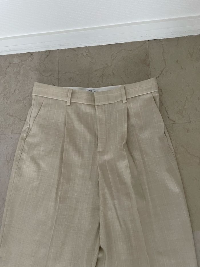 Costume mango, veste taille M pantalon taille 40 taille haute très bon état, 120 - photo numéro 4