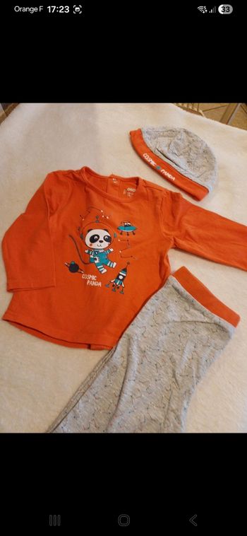 Pyjama bébé taille 12 mois