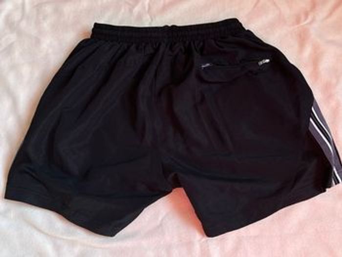 Short sport 7 ans - photo numéro 4