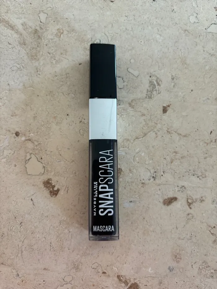 Mascara, 43