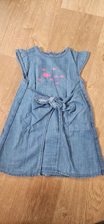Belle robe a poisson 24 mois Kiabi 83 89cm