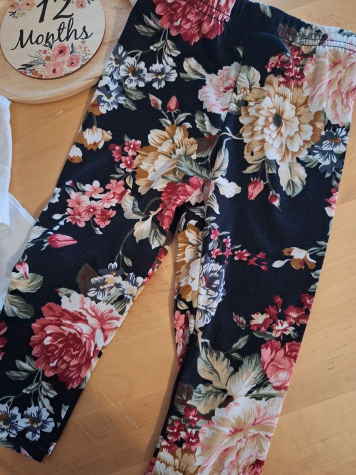 Ensemble pour fille taille 12mois très bon état - photo numéro 8