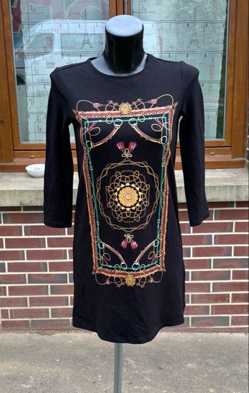 Robe Stradivarius noire - Motif Baroque & Chaînes🔗 - Taille 36 (S) 