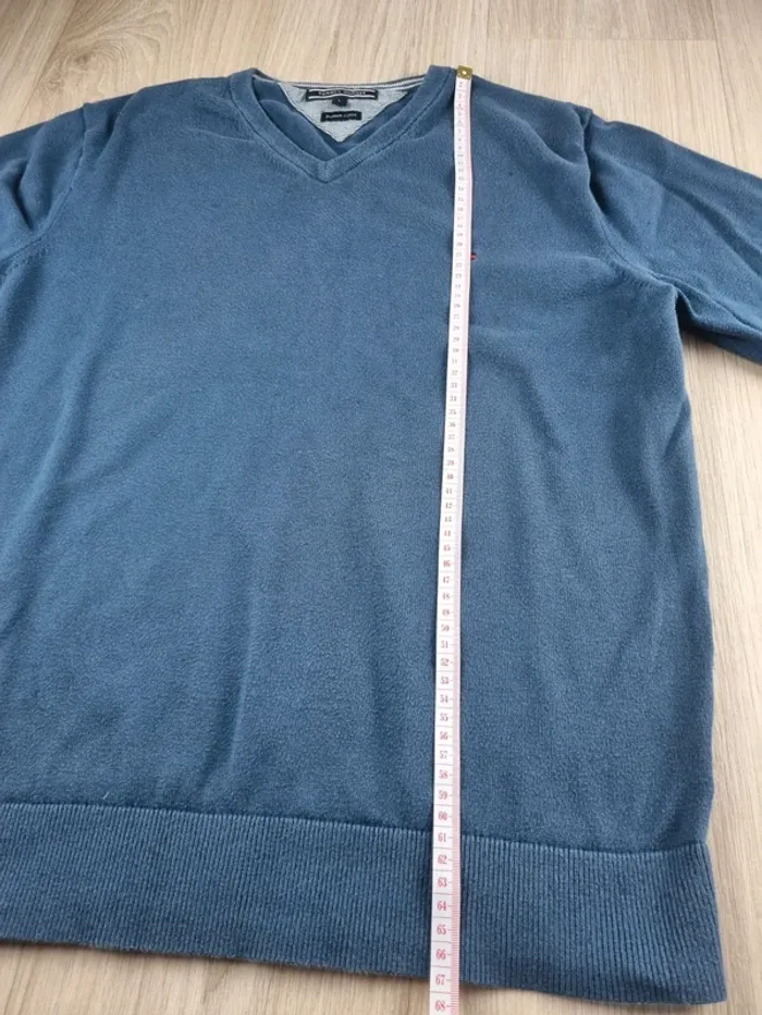 Pull a col V Tommy Hilfiger bleue Homme Taille L - photo numéro 3