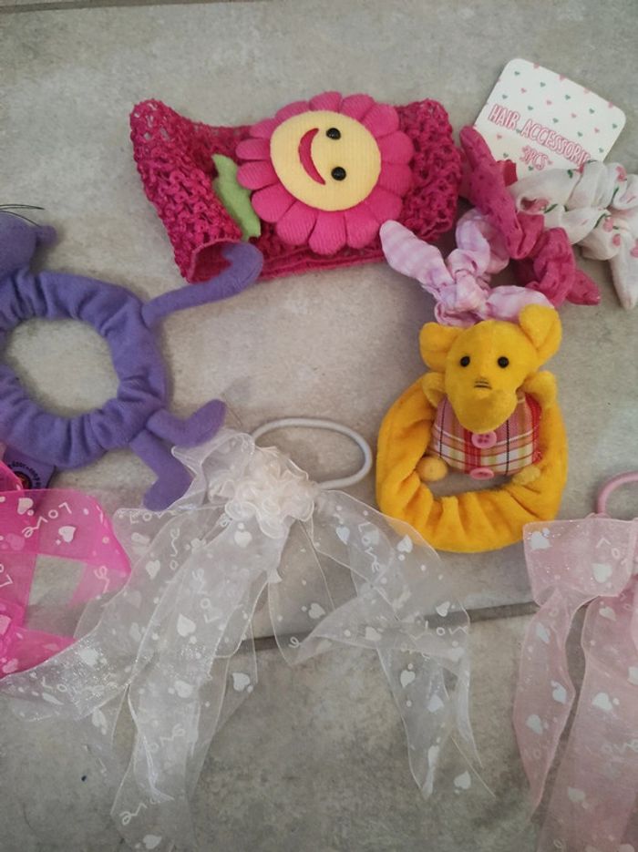 Lot de chouchous, bandeau et élastiques - photo numéro 3