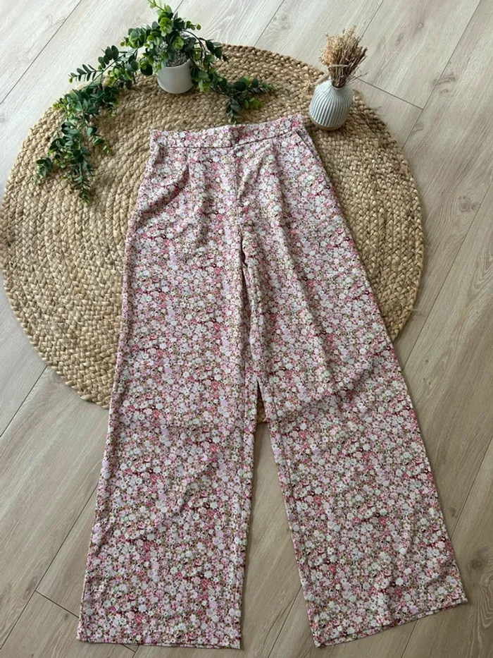 Pantalon léger fleuri taille M - photo numéro 3