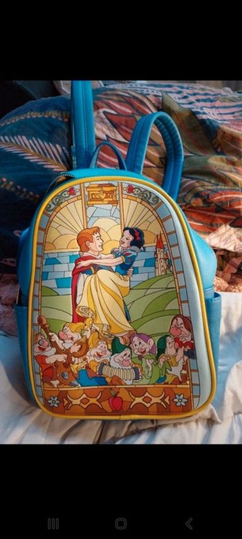 Sac à dos disney loungefly blanche neige et les 7 nains